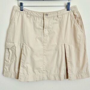 Patagonia 100% Organic Cotton Khaki Cargo
Large Pockets Pleated Skater Skirt 6